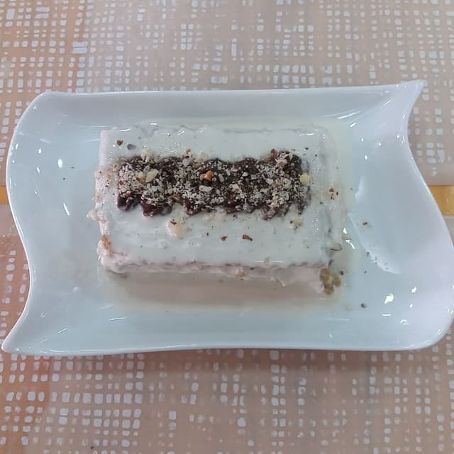 Photo of the dish “Tres leches vegano”