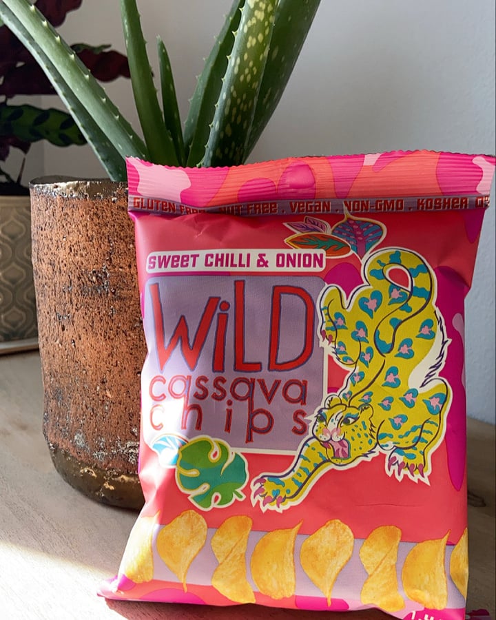 photo of Wild cassava chips Sweet chilli and onion crisps shared by @sailinginpearls7 on  03 Jun 2021 - review