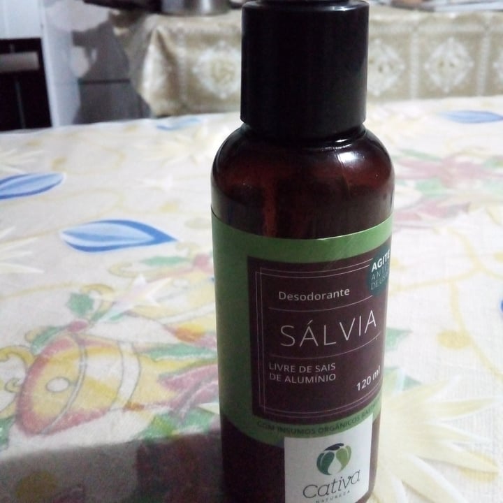 review photo of Cativa Natureza Desodorante shared by @lusquinha on 25 Aug 2022 - review