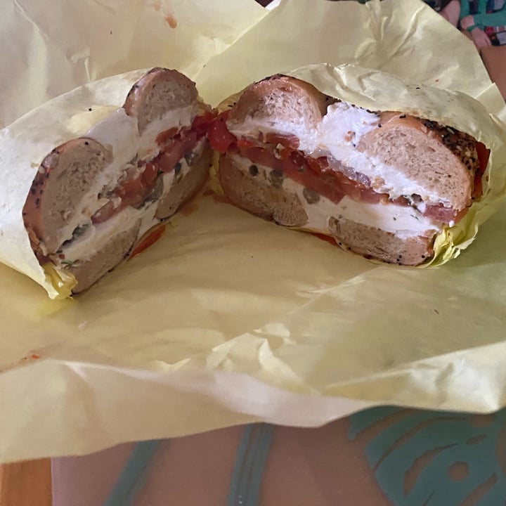 photo of Ben & Esther’s Vegan Delicatessen Lox Bagel Sandwich shared by @knorthway on  18 Jan 2022 - review