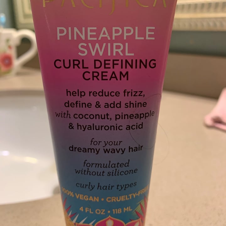 review photo of Pacifica Pineapple Swirl Curl Defining Cream shared by @queendegu on 27 Jun 2021 - review