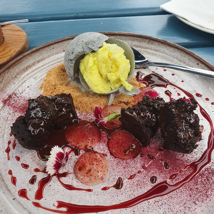 review photo of Pear Tree Bistro Big Bang shared by @vivsaintselliott on 16 Jan 2022 - review