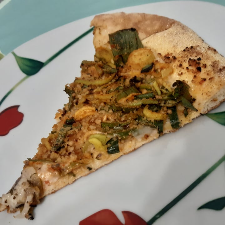 photo of Pop Vegan Food Pizza de Alho Poro shared by @gibontempo on  12 Jul 2021 - review
