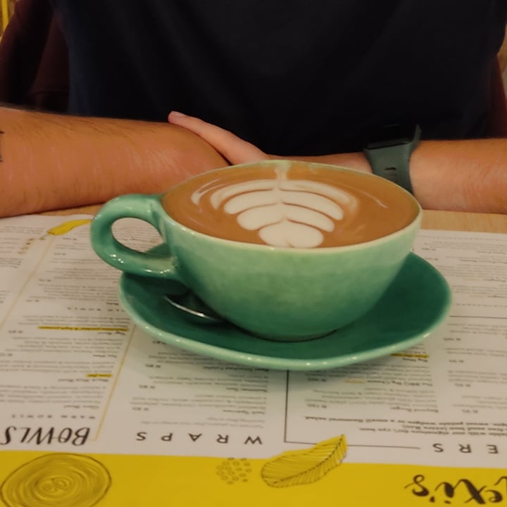 review photo of Lexi's Healthy Eatery Hot chocolate shared by @anjasteyn on 07 Feb 2021 - review