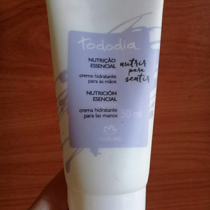 photo of Natura Crema Hidratante Para Manos shared by @pinkytos on  29 Nov 2020 - review