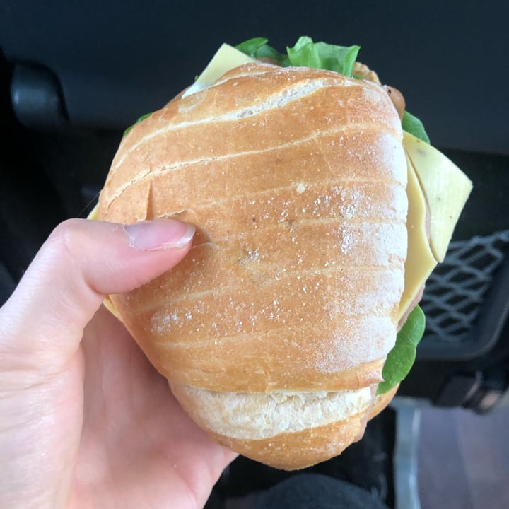 review photo of Efrem - Caffetteria, Pasticceria, Cucina Panino Mortadella E Maionese shared by @soyali on 02 Apr 2022 - review
