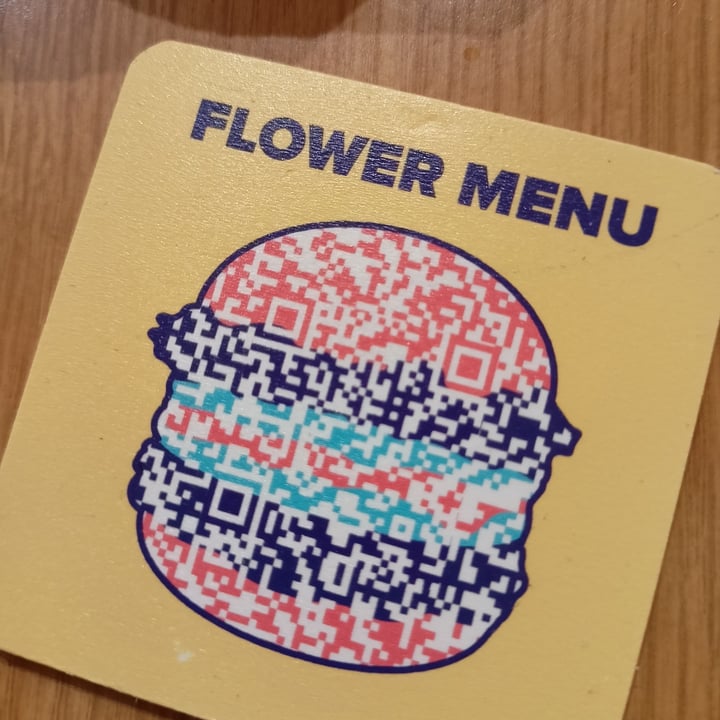 photo of Flower Burger Flower Burger shared by @marinasacco on  03 Oct 2022 - review