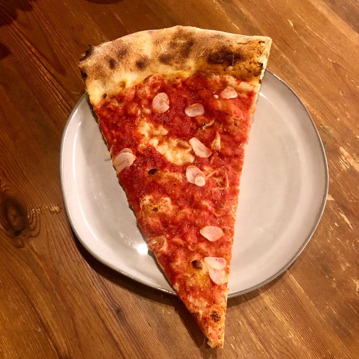 photo of Valentine’s Pizza Rosso Slice shared by @ilovegoats on  22 May 2022 - review