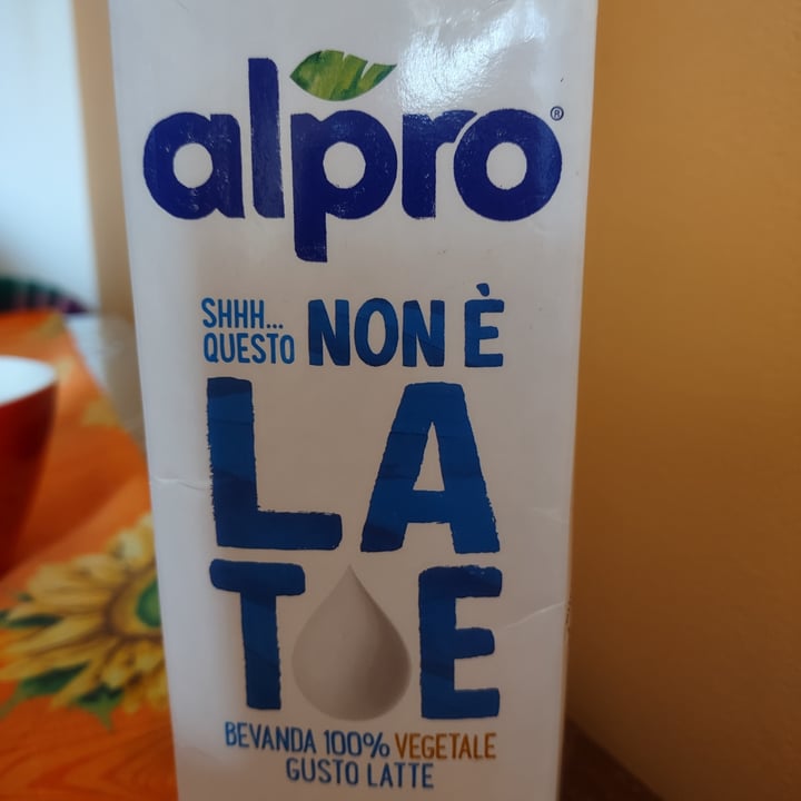 photo of Alpro This is Not Milk Classic Questo Non è Late Classico shared by @serena78 on  23 Aug 2022 - review