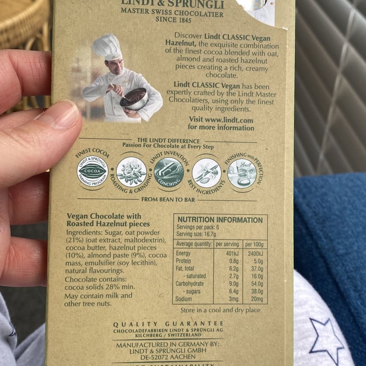 review photo of Lindt Classic Recipe Vegan Hazelnut (Receta Original Avellanas) shared by @amykate57 on 18 Dec 2022 - review
