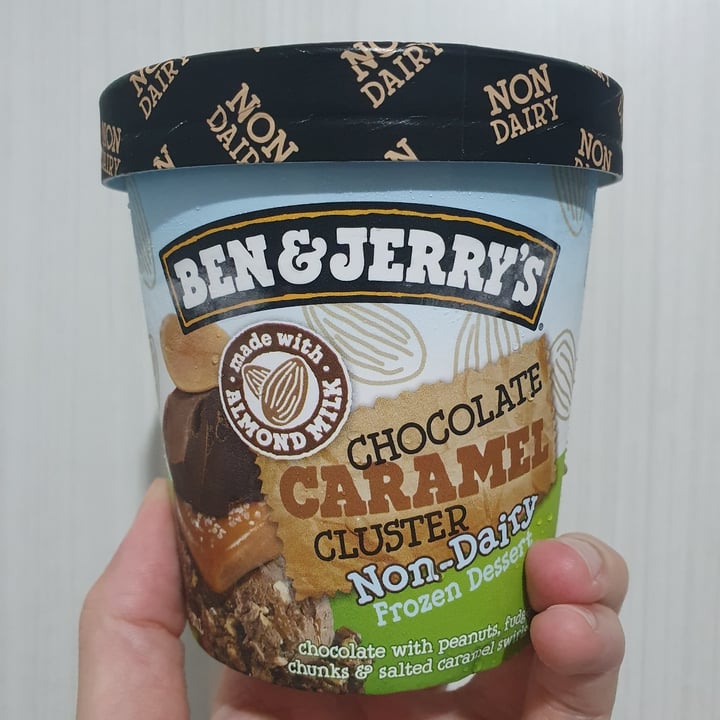 photo of Ben & Jerry's Chocolate Caramel Cluster Non-Dairy Frozen Dessert shared by @shengasaurus on  03 Aug 2020 - review