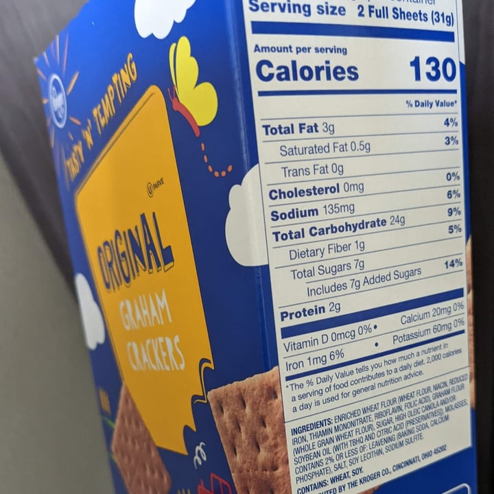photo of Kroger Original Graham Crackers shared by @prismaticpattern on  31 May 2022 - review