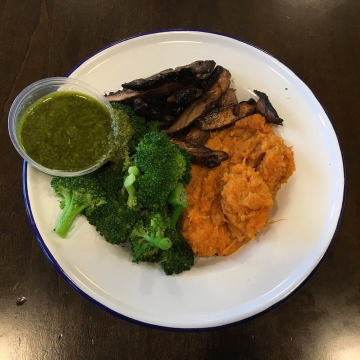 review photo of grown The Forager shared by @vegoutwes on 04 Nov 2018 - review