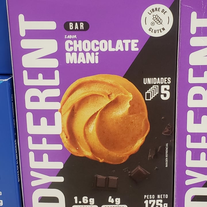 photo of Dyfferent Chocolate Mani Bar  shared by @siuleis on  02 Mar 2022 - review