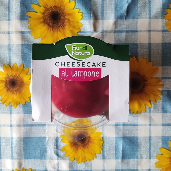 review photo of Fior di Natura Cheesecake al lampone shared by @norshadows on 09 Jun 2022 - review