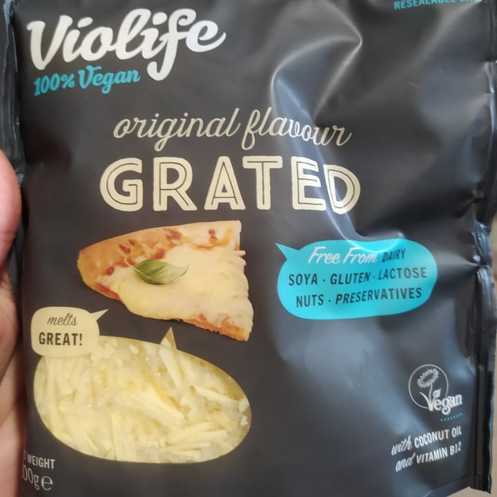 photo of Violife Epic Mature Grated Cheddar shared by @mouxlitsa on  03 Apr 2021 - review