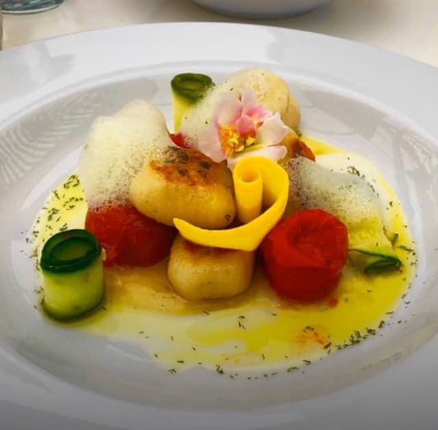 菜肴“Spring Vegetable Gnocchi”的照片