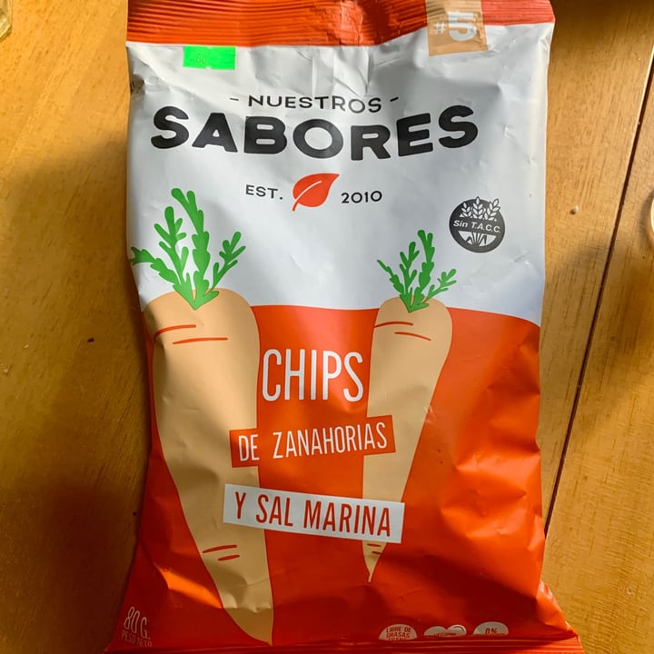 photo of Nuestros Sabores Chips de Zanahoria y Sal Marina shared by @mxxxxx on  29 May 2021 - review