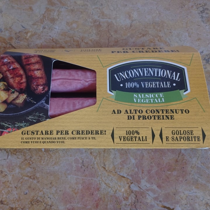 photo of Unconventional Salsicce Vegetali - Sausages shared by @irene-falci on  25 Jun 2022 - review