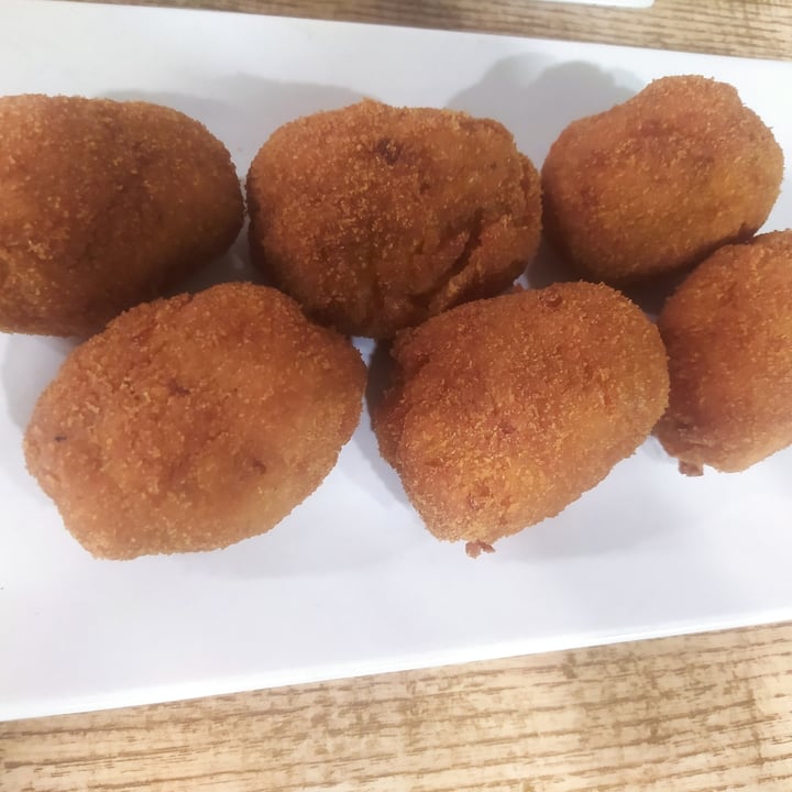 photo of El Perro Gamberro Croquetas shared by @carmen14 on  26 Jun 2022 - review