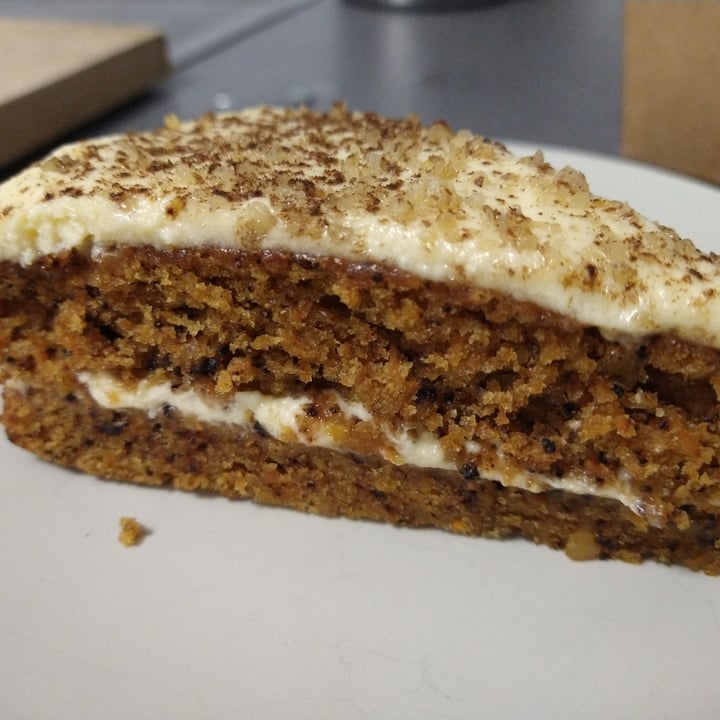 photo of Txarloska Pastelería Vegana Carrot cake-Tarta De Zanahoria shared by @nimoe on  04 Oct 2020 - review
