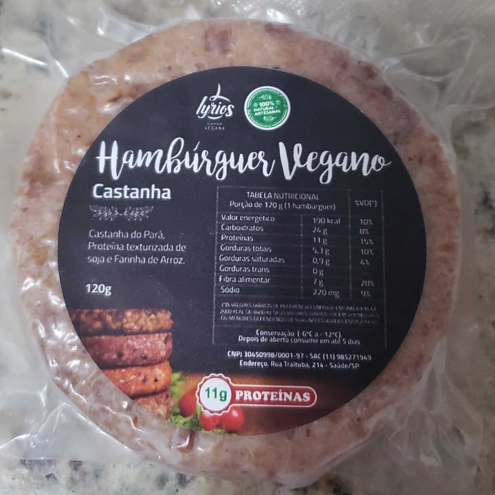 photo of Lyrios Comida Vegana Hambúrguer vegano de castanha shared by @lucianarribeiro on  30 Apr 2022 - review