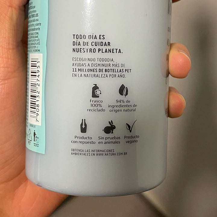 photo of Natura Crema para el cuerpo flor de lis shared by @bmkaren on  30 Sep 2021 - review