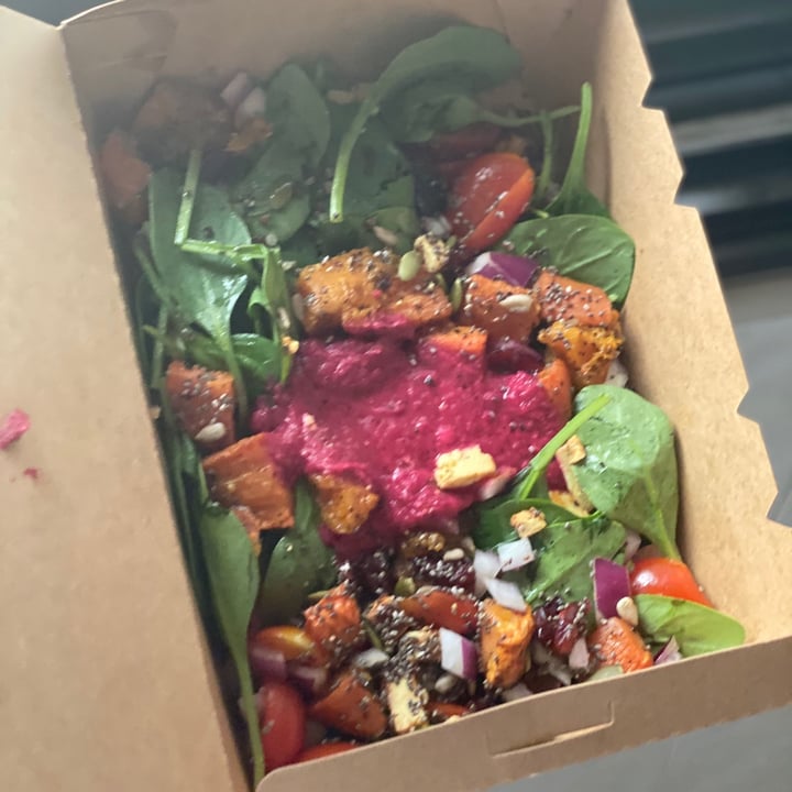 photo of Grain Traders Vegan Salad shared by @peasfulpea on  24 Apr 2021 - review