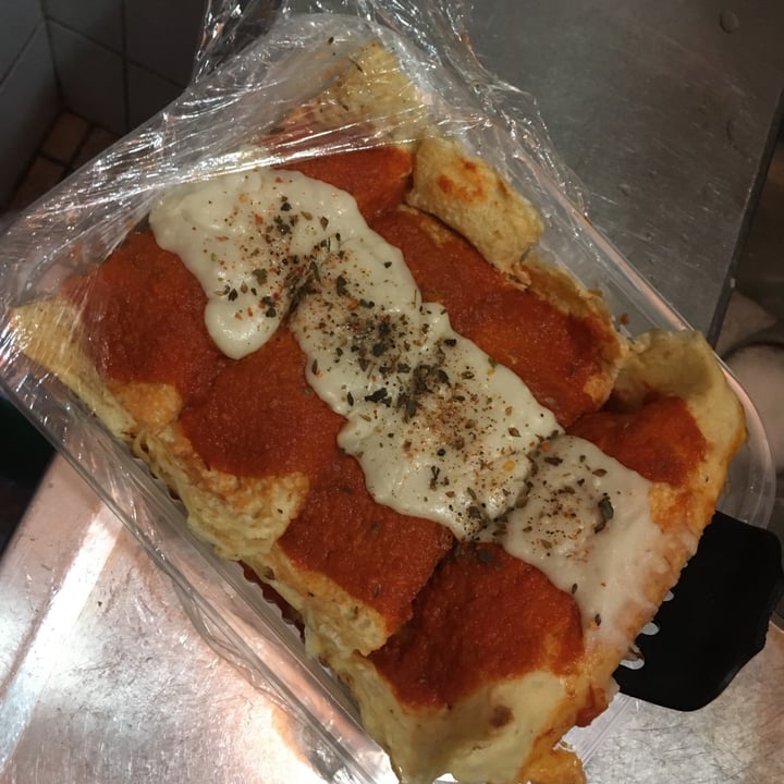 photo of Spika Lion - Tienda Vegana Canelones de Verdura con Queso de Papa shared by @lauchis on  20 Aug 2020 - review