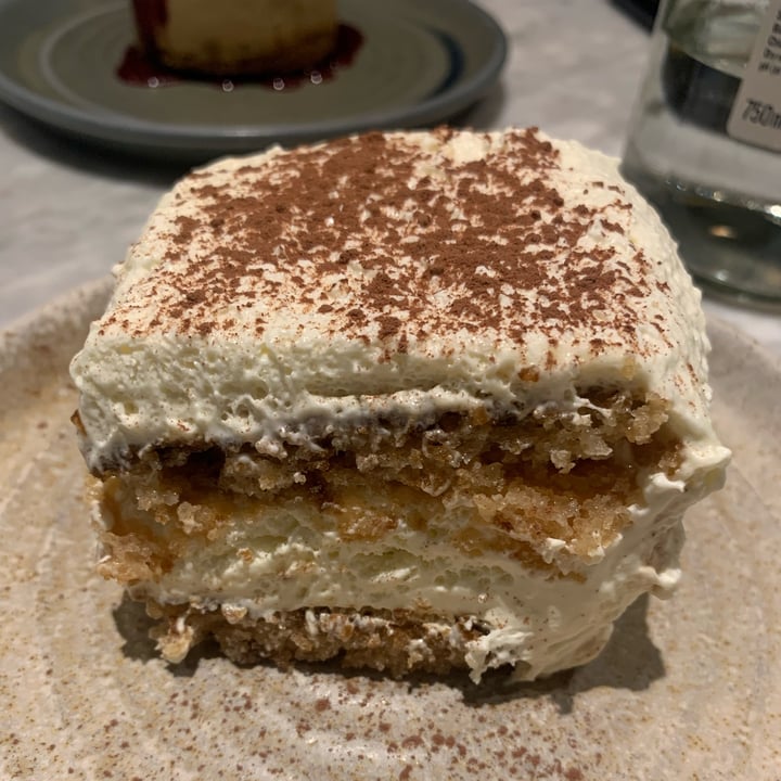 photo of Mildreds Covent Garden White Chocolate Almond Tiramisù shared by @thevegansofi on  24 Oct 2022 - review