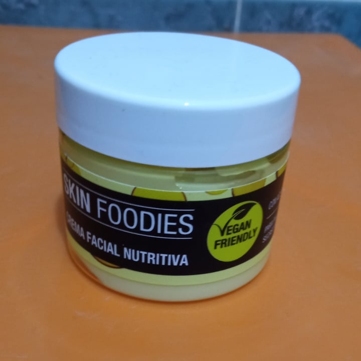 review photo of Cien Skin Foodies Crema facial shared by @crisveganheart on 27 Oct 2020 - review