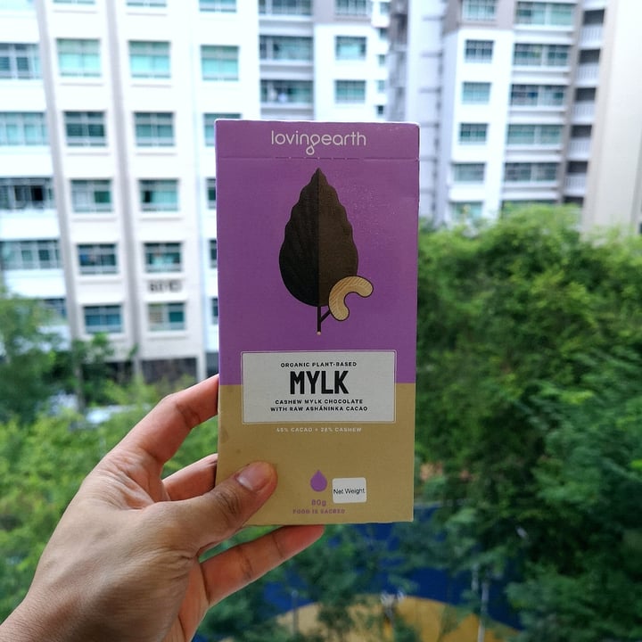 review photo of lovingearth Cashew Mylk Chocolate shared by @raffymabanag on 30 Jul 2021 - review