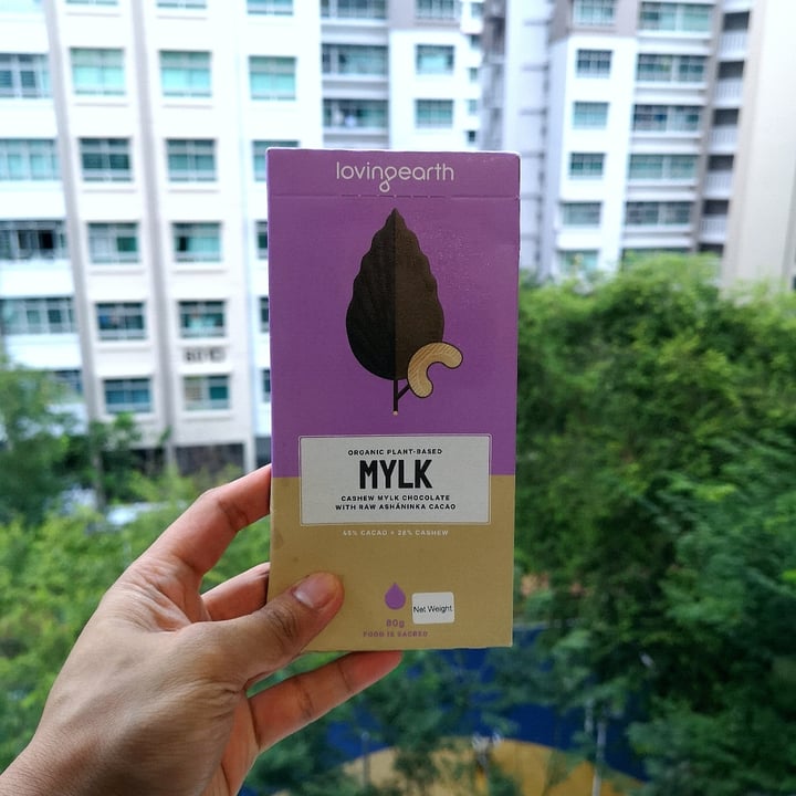 photo of lovingearth Cashew Mylk Chocolate shared by @raffymabanag on  30 Jul 2021 - review