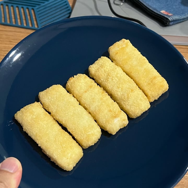 review photo of Happiee Fishiee Sticks shared by @eddiesky on 14 Sep 2022 - review