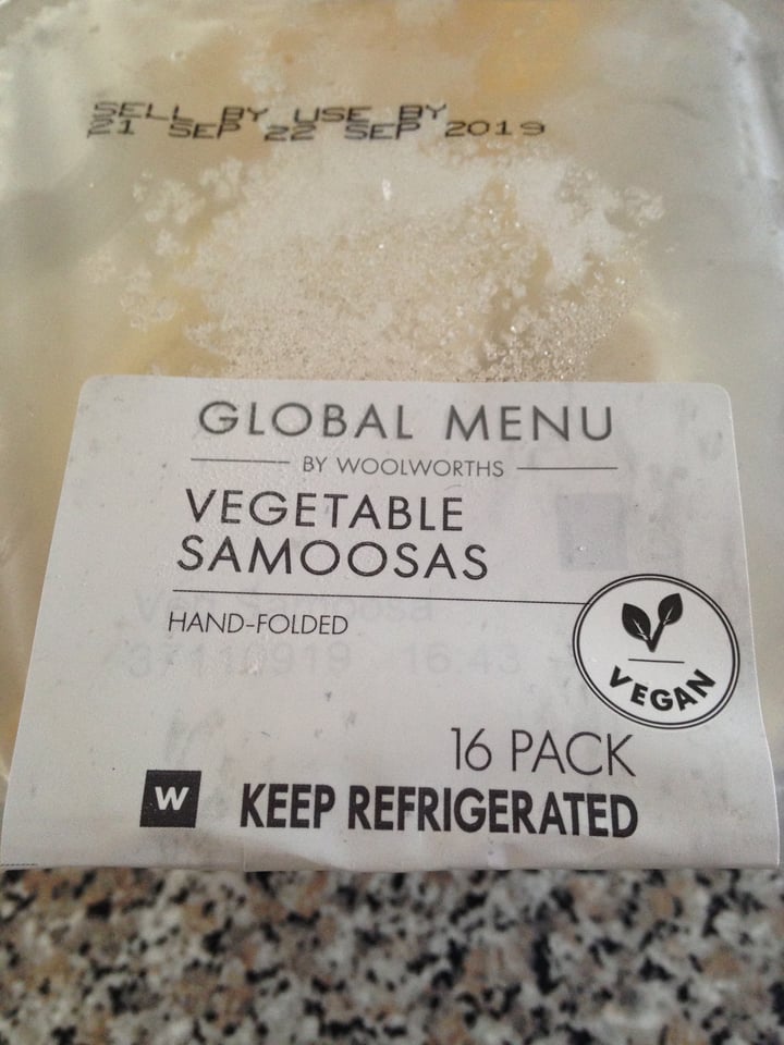 photo of Woolworths Food Vegetable Samoosas shared by @maesti on  03 Feb 2020 - review