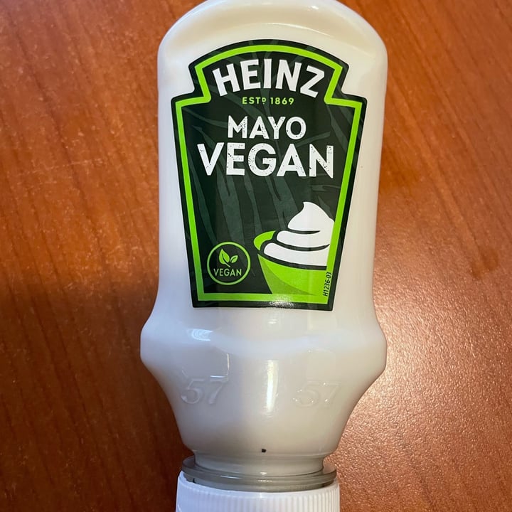 photo of Heinz Mayo Vegan shared by @viol4 on  29 Nov 2022 - review