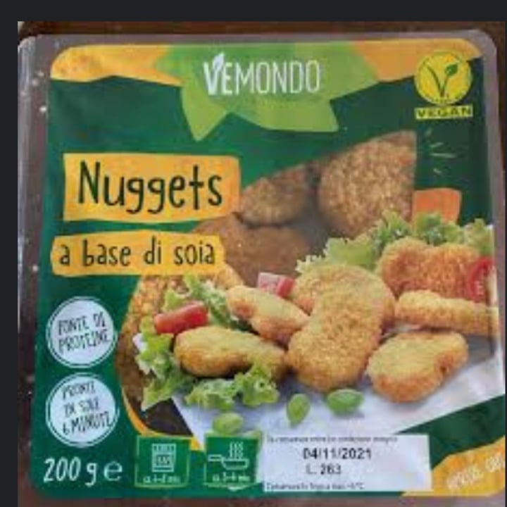 photo of Vemondo  nuggets a base di soia vemondo shared by @vegfede on  13 Apr 2022 - review