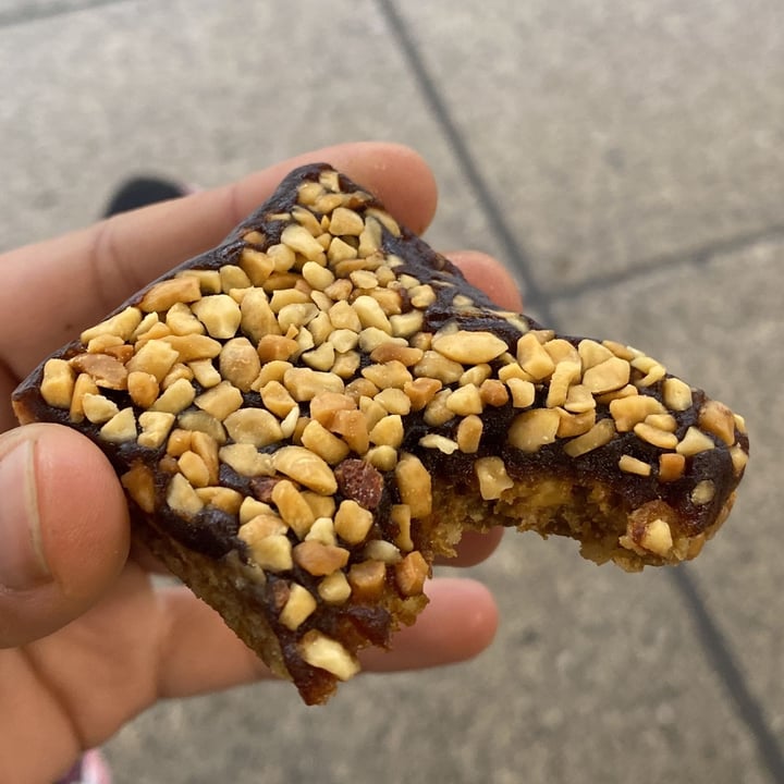 photo of Tribe  Caramel protein flapjack shared by @carment03 on  07 Nov 2022 - review