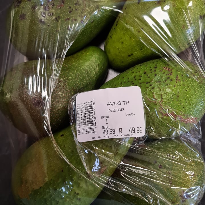 photo of Food Lover’s Market Avocados shared by @veronicagroen on  15 Jun 2022 - review