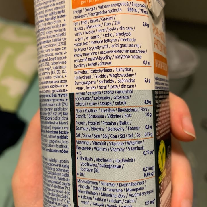 review photo of Alpro Protein caramel coffee shared by @yolkyb on 20 Apr 2022 - review