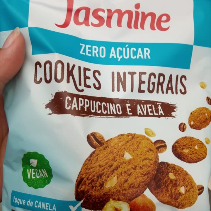 review photo of Jasmine Jasmine Integral cappuccino e avelã shared by @cam1la on 04 May 2022 - review
