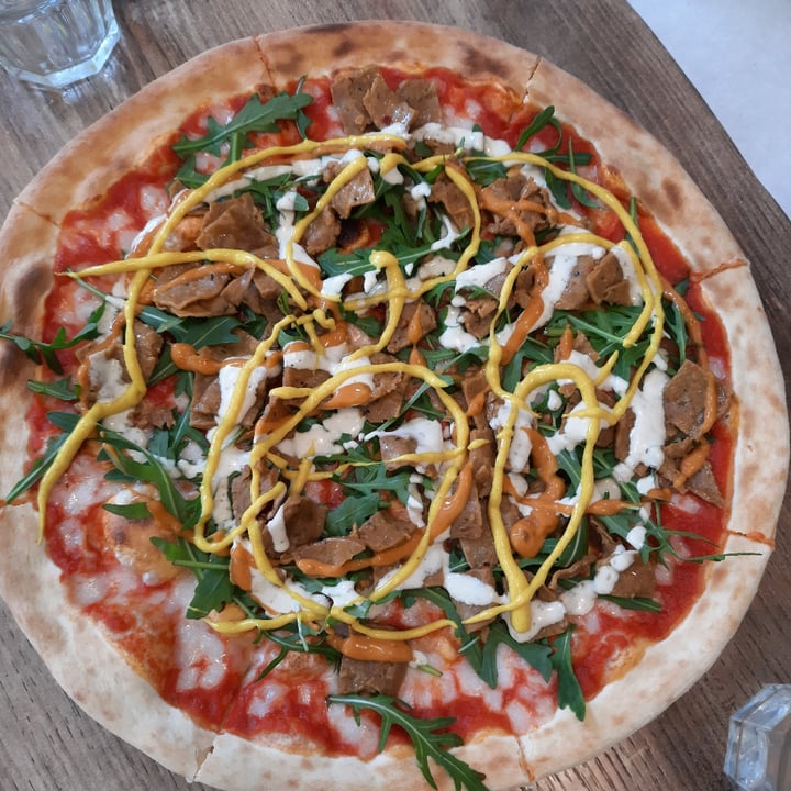 photo of Pizzeria-Kebab Monte Ararat (Vegano / Vegetariano) Pizza Voner shared by @framapes on  16 Apr 2022 - review