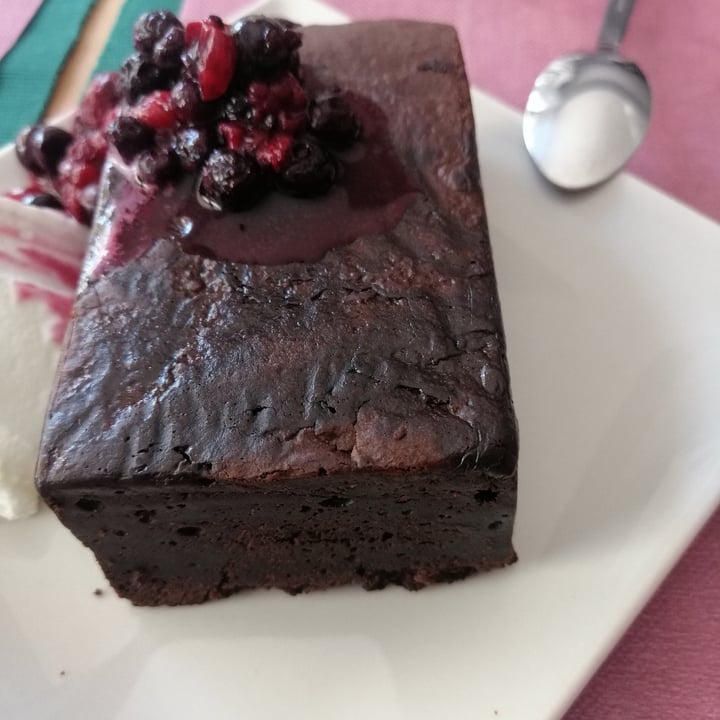photo of La Zanahoria Brownie shared by @simon on  03 Oct 2020 - review