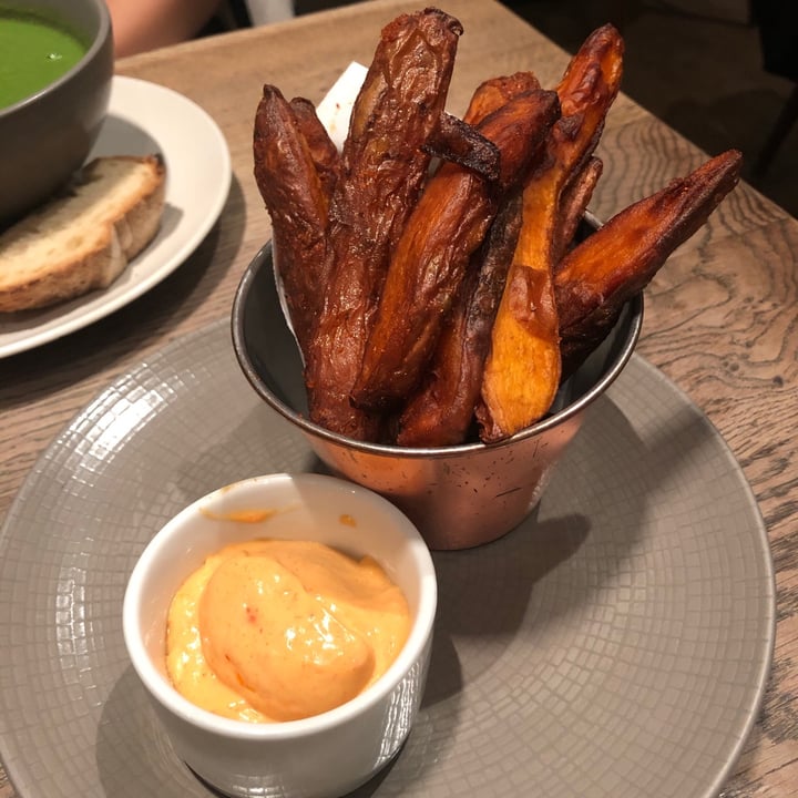 photo of Farmacy Sweet Potato Fries With Spicy Mayo shared by @jessskh on  05 Oct 2020 - review