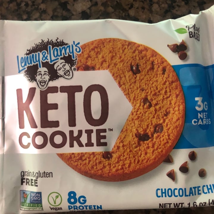 photo of Lenny & Larry’s Keto Cookie Chocolate Chip shared by @karenasp on  22 May 2020 - review