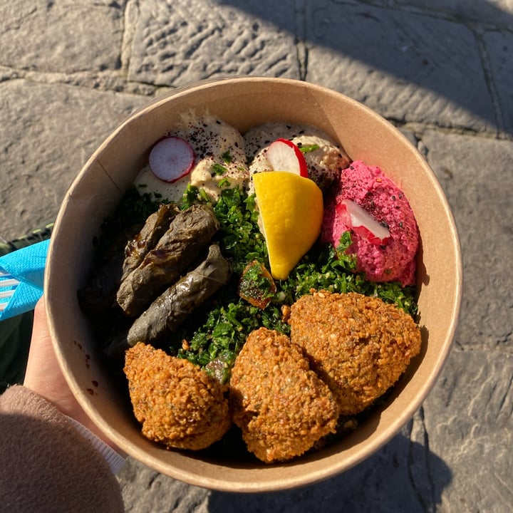 photo of Santo Falafel Babilonia shared by @violainz on  04 Jan 2023 - review