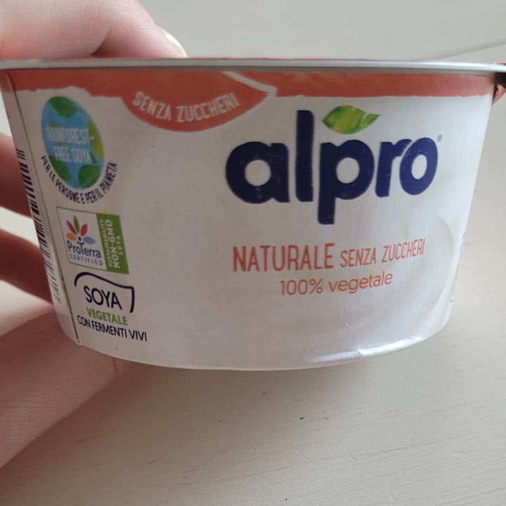 review photo of Alpro Alpro yogurt di soya shared by @sarafrighi on 28 Jun 2022 - review