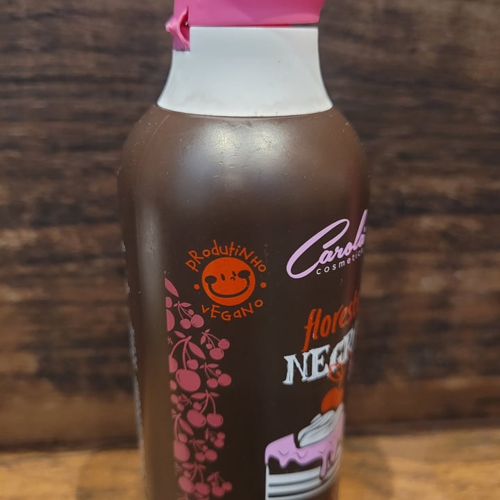photo of Carola cosméticos Shampoo Floresta Negra shared by @andreasabatini on  09 May 2022 - review