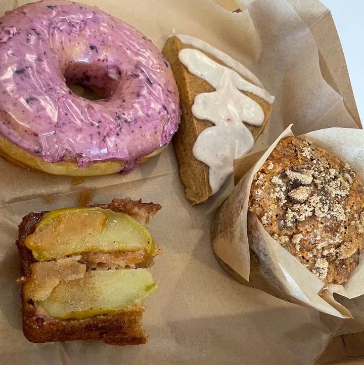 photo of Glory Doughnuts Donuts shared by @jhill827 on  21 May 2022 - review