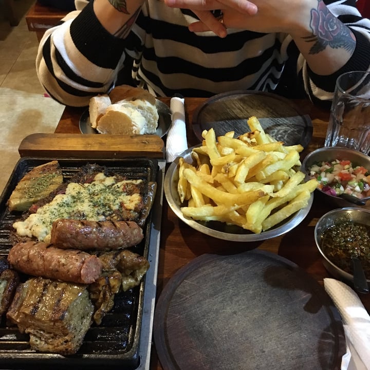 photo of La Reverde Parrillita Vegana Parrillada vegana completa shared by @camiivegan on  11 Aug 2022 - review